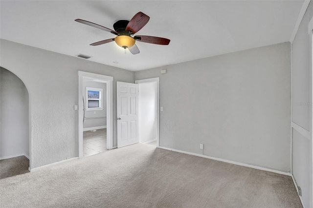 924 Mcintosh Street, West Palm Beach, FL 33405