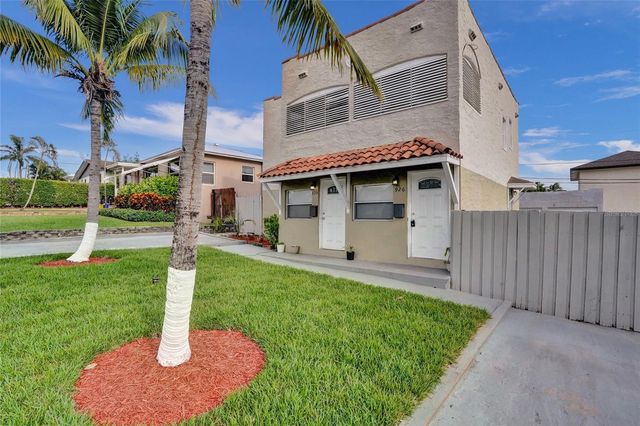 924 Mcintosh Street, West Palm Beach, FL 33405