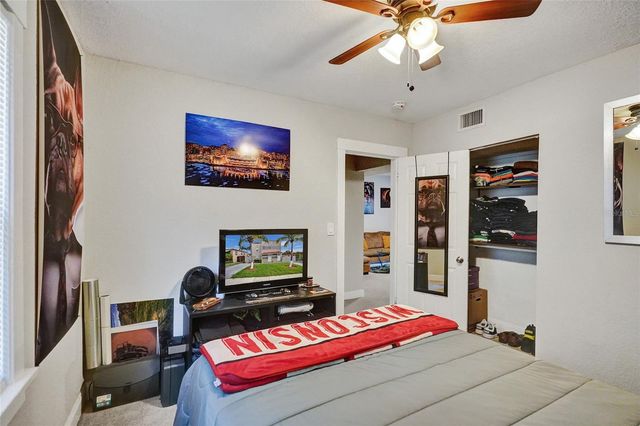 924 Mcintosh Street, West Palm Beach, FL 33405