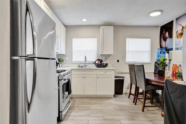 924 Mcintosh Street, West Palm Beach, FL 33405