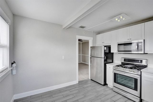 924 Mcintosh Street, West Palm Beach, FL 33405