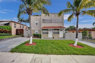 924 Mcintosh Street, West Palm Beach, FL 33405