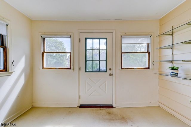 17 CHARLOTTE Dr, Bridgewater Twp., NJ 08807