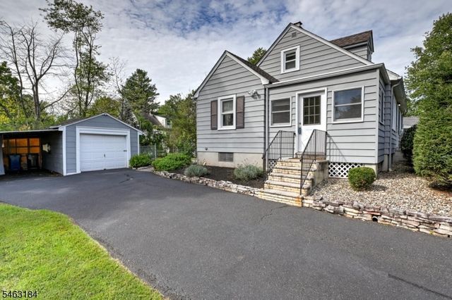 17 CHARLOTTE Dr, Bridgewater Twp., NJ 08807