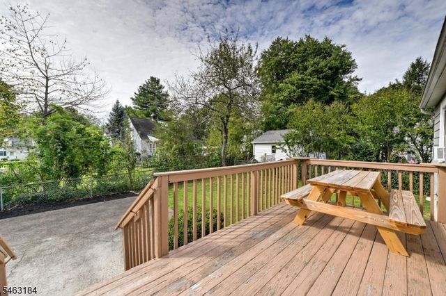 17 CHARLOTTE Dr, Bridgewater Twp., NJ 08807