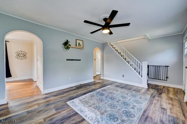 17 CHARLOTTE Dr, Bridgewater Twp., NJ 08807