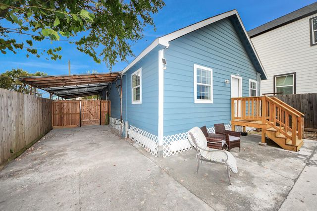 7711 Avenue L, Houston, TX 77012