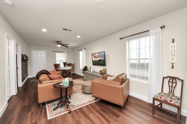 7711 Avenue L, Houston, TX 77012