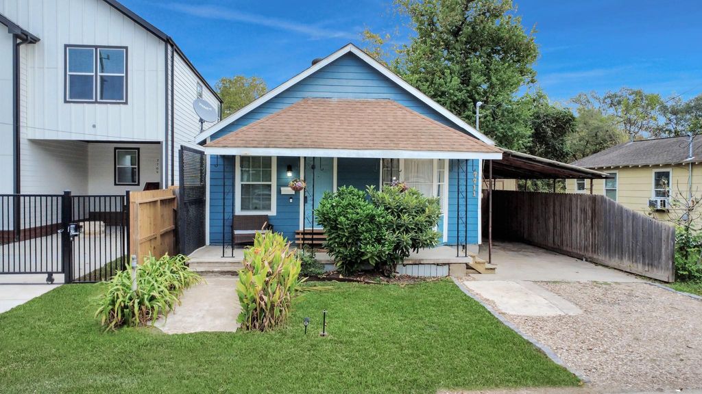 7711 Avenue L, Houston, TX 77012