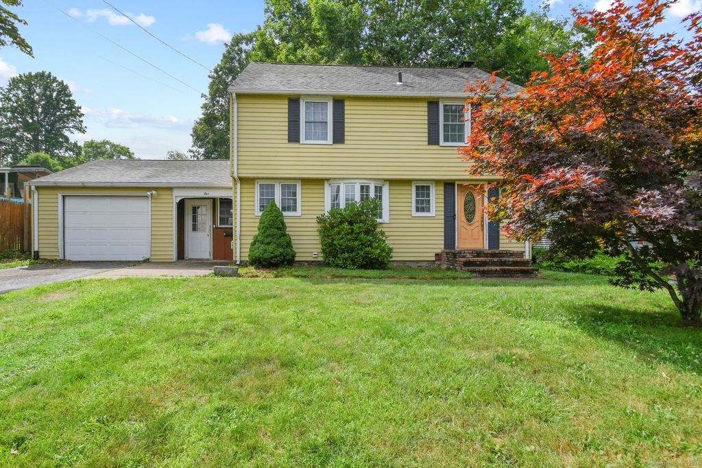 5 Union Street, Plymouth, CT 06786