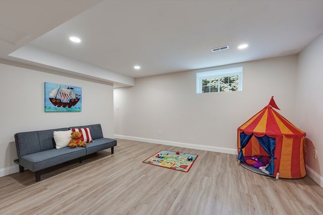 40 Upland Road, Melrose, MA 02176