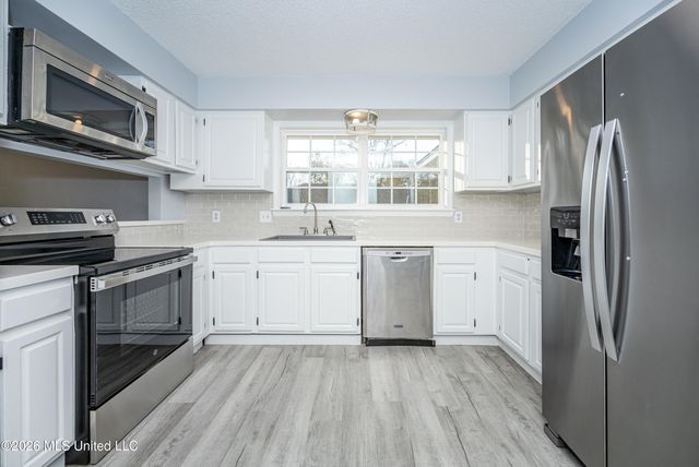9229 Point Aux Chenes Road, Ocean Springs, MS 39564