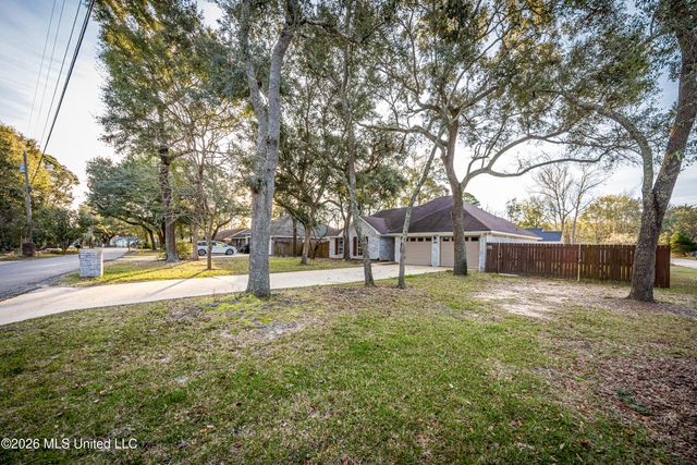 9229 Point Aux Chenes Road, Ocean Springs, MS 39564