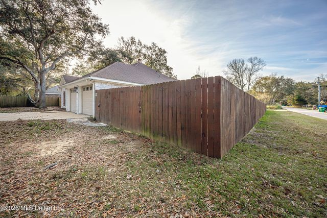 9229 Point Aux Chenes Road, Ocean Springs, MS 39564