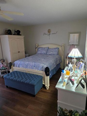 334 Southhampton B 334, West Palm Beach, FL 33417