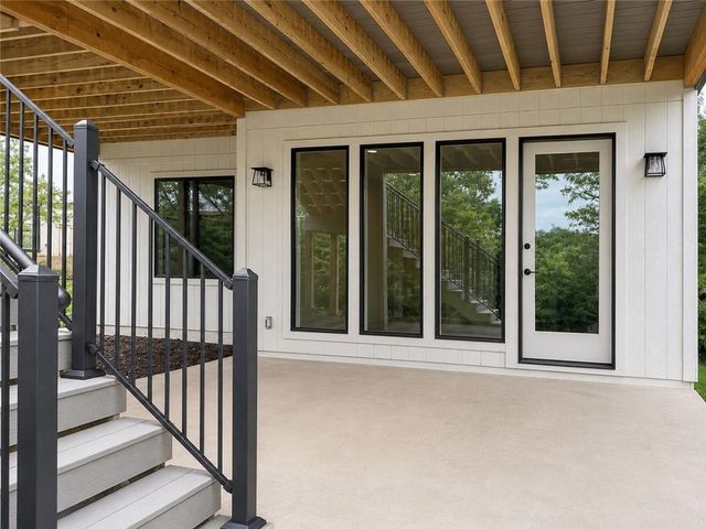 7919 Millridge Street, Shawnee, KS 66220