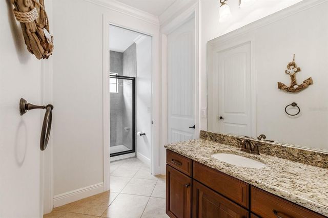 1041 CASTLE PINES COURT, Reunion, FL 34747