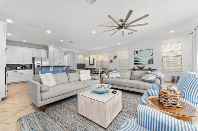 1041 CASTLE PINES COURT, Reunion, FL 34747