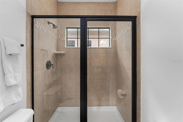 1041 CASTLE PINES COURT, Reunion, FL 34747