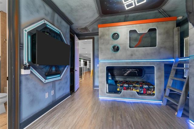 1041 CASTLE PINES COURT, Reunion, FL 34747