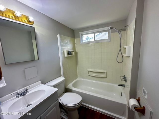 2514 PEACH Drive B, Jacksonville, FL 32246