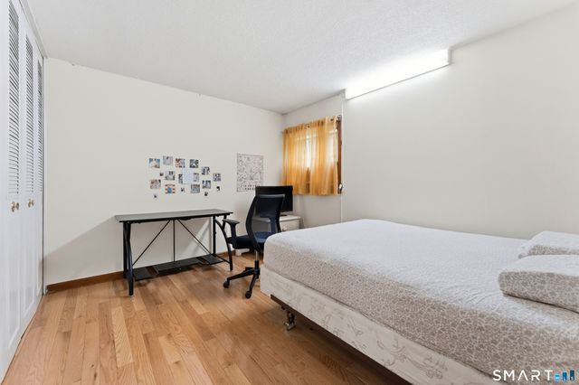 27 Thompson Road F, Manchester, CT 06040