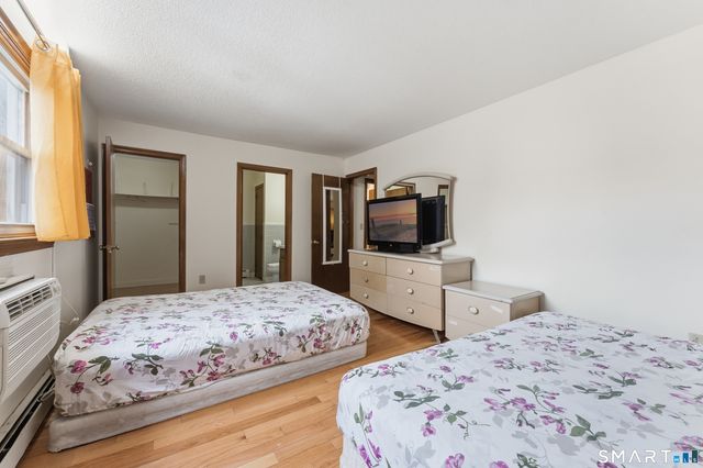 27 Thompson Road F, Manchester, CT 06040