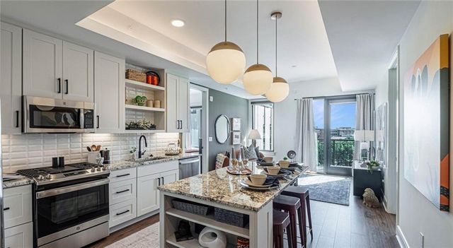 1301 Spring NW Street B2, Atlanta, GA 30309