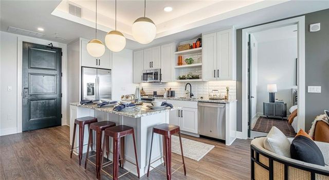 1301 Spring NW Street B2, Atlanta, GA 30309