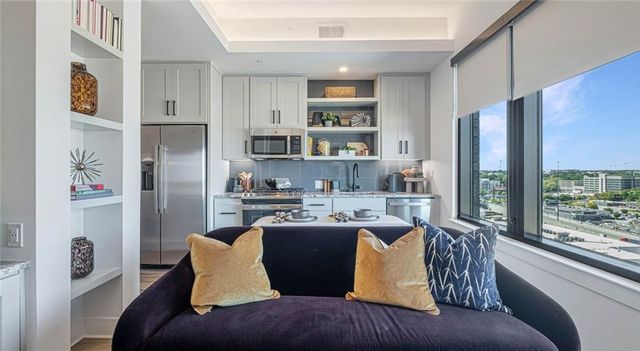 1301 Spring NW Street B2, Atlanta, GA 30309