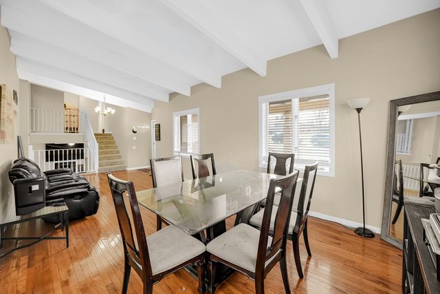 1741 Oak Lane Road, Flossmoor, IL 60422