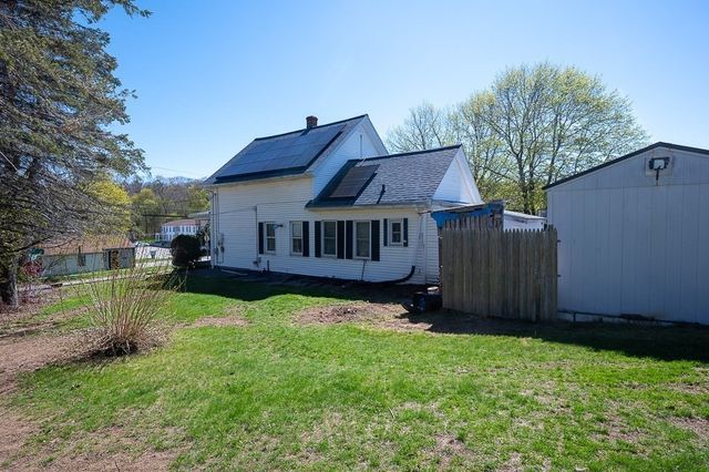 80 Maple St, Spencer, MA 01562