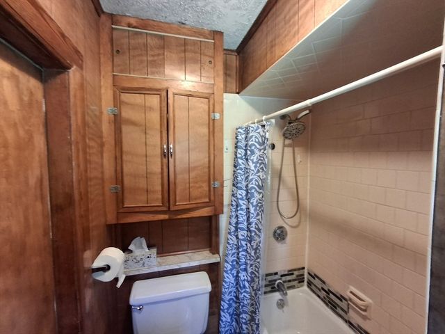 80 Maple St, Spencer, MA 01562