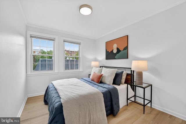612 4TH PL SW, Washington, DC 20024