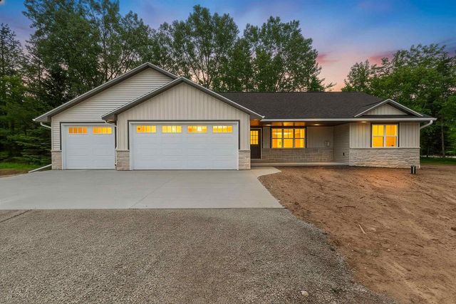 482 HIGH RIDGE TRAIL, Pulaski, WI 54162