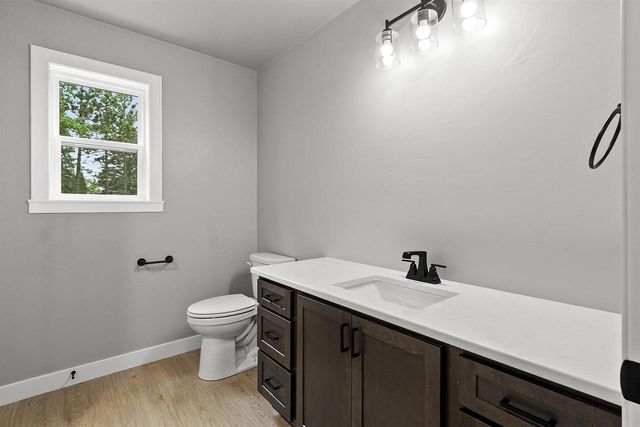 482 HIGH RIDGE TRAIL, Pulaski, WI 54162