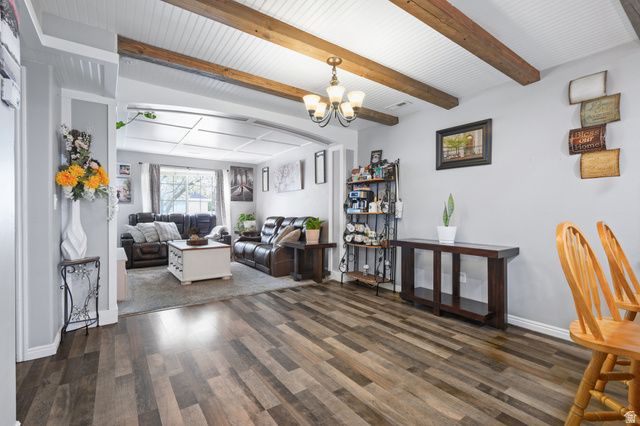 1064 E FORT LN, Ogden, UT 84404