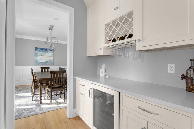 216 Oak St, Westwood, MA 02090