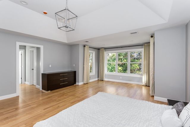 216 Oak St, Westwood, MA 02090