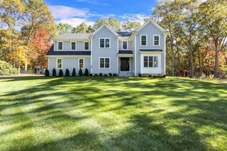 216 Oak St, Westwood, MA 02090