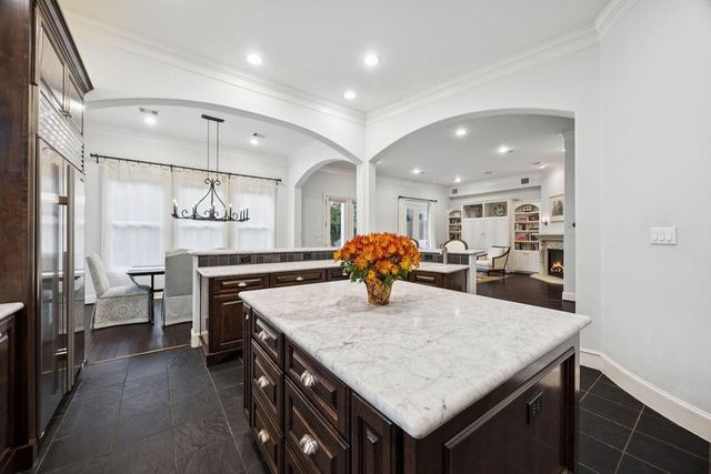 2508 Brun Street, Houston, TX 77019