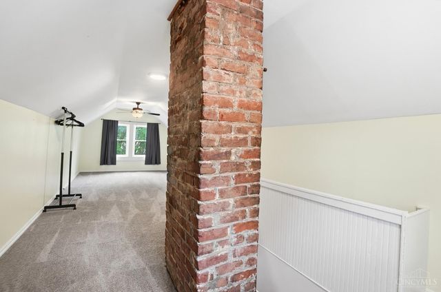 5300 Stewart Avenue, Cincinnati, OH 45227