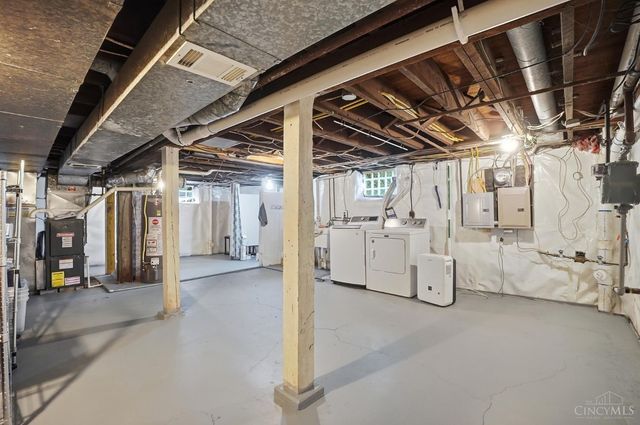 5300 Stewart Avenue, Cincinnati, OH 45227