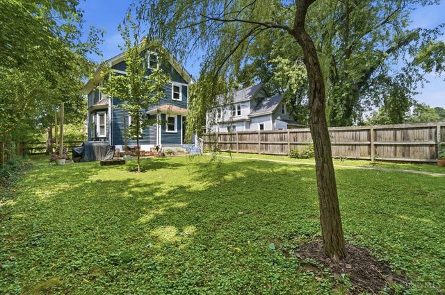5300 Stewart Avenue, Cincinnati, OH 45227