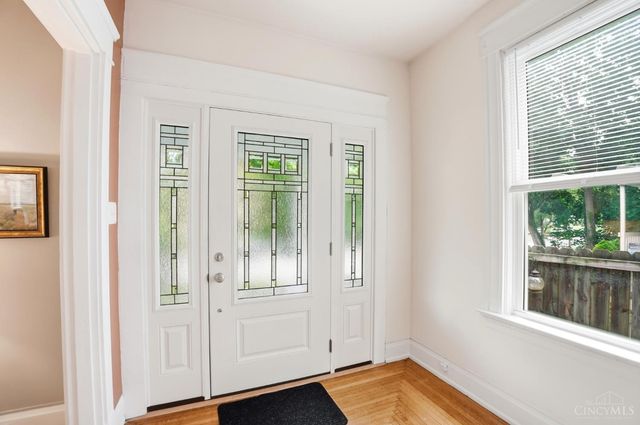 5300 Stewart Avenue, Cincinnati, OH 45227