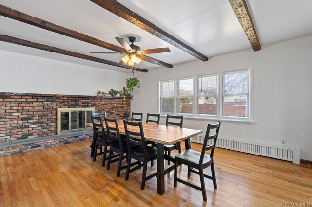 41 Liberty Avenue, North Babylon, NY 11703