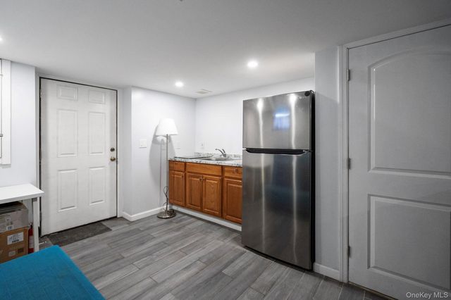 41 Liberty Avenue, North Babylon, NY 11703