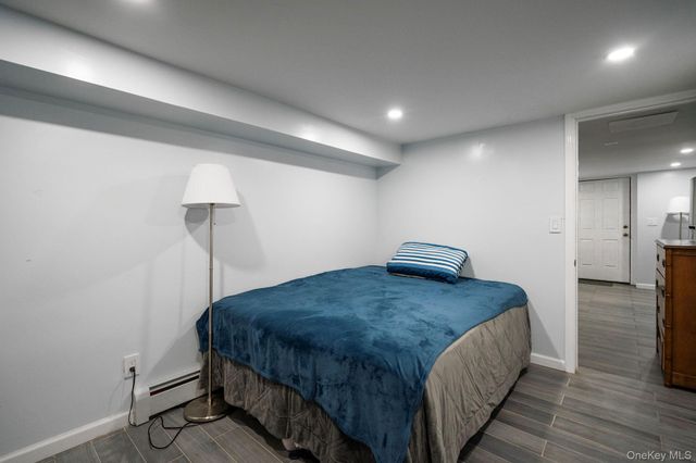 41 Liberty Avenue, North Babylon, NY 11703