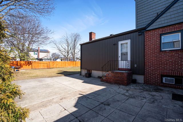 41 Liberty Avenue, North Babylon, NY 11703