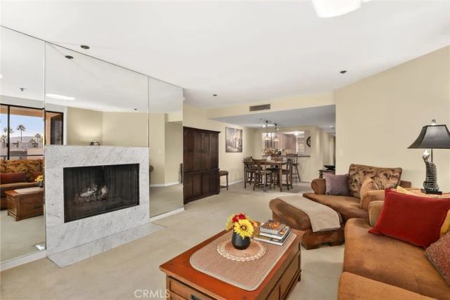 510 The Village 203, Redondo Beach, CA 90277